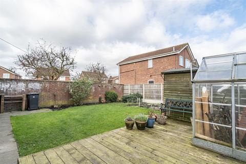 3 bedroom detached house for sale, Sycamore Road, Barlby,