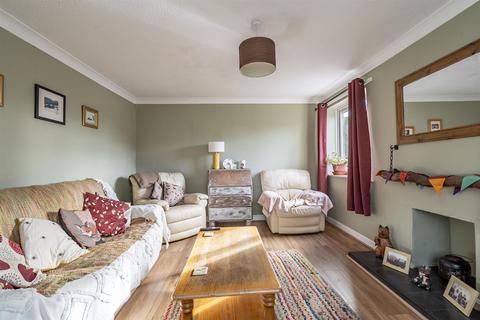3 bedroom detached house for sale, Sycamore Road, Barlby,