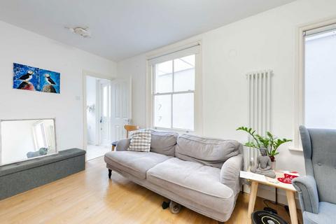 2 bedroom flat for sale, Beaumont Road, London W4