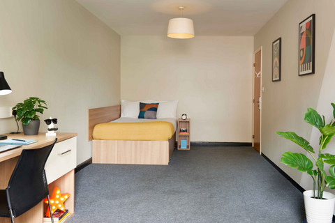 Studio to rent, Transom House, Victoria Street, Bristol