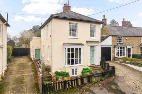 3 bedroom detached house for sale - Moorend Road, Yardley Gobion, Towcester, Northamptonshire, NN12