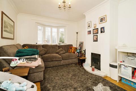 3 bedroom semi-detached house for sale, Fylde Close, Barnsley