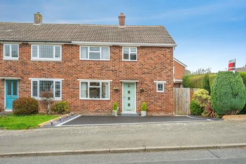 undefined, Chestnut Avenue, Tamworth, Staffordshire, B79