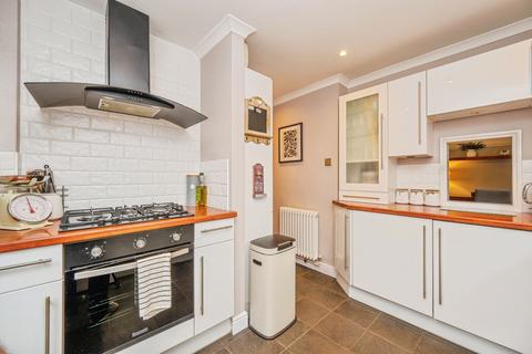 undefined, Chestnut Avenue, Tamworth, Staffordshire, B79
