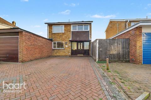 4 bedroom detached house for sale, Eldred Drive, Orpington