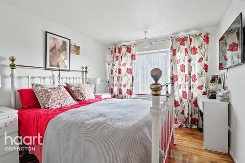 4 bedroom detached house for sale, Eldred Drive, Orpington