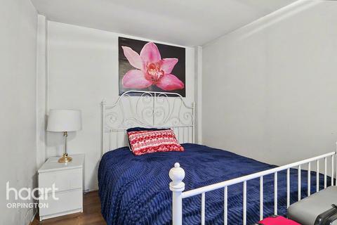 4 bedroom detached house for sale, Eldred Drive, Orpington