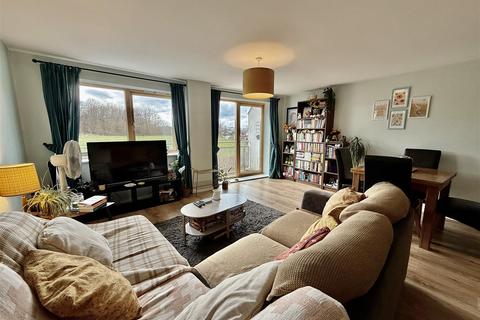 2 bedroom apartment to rent, Friars Wharf, Green Lane, Gateshead