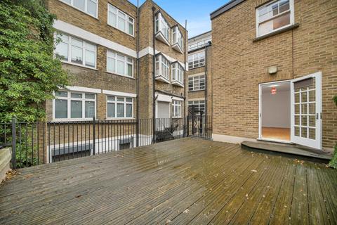 undefined, Commercial Road, London, E1