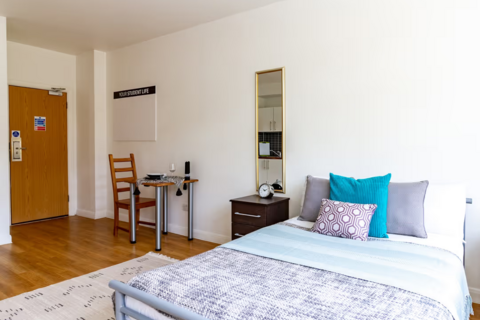 Studio to rent, Portobello Garrow House, 190 Kensal Road, London