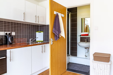 Studio to rent, Portobello Garrow House, 190 Kensal Road, London