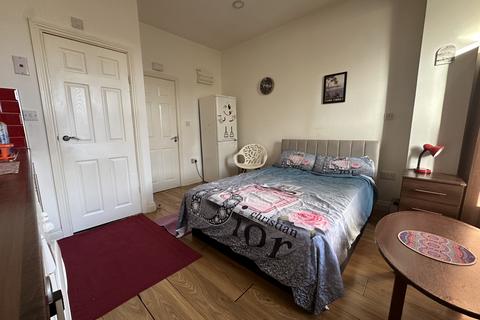 undefined, Westcotes Drive, Leicester LE3