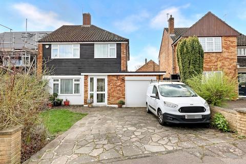 3 bedroom detached house for sale, Linden Crescent, Woodford Green, IG8