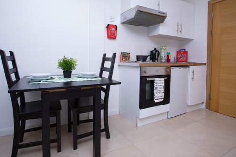 Studio to rent, Portobello Garrow House, 190 Kensal Road, London