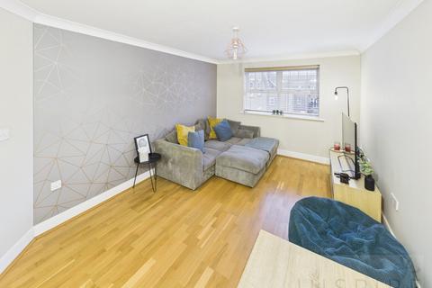 2 bedroom flat for sale, Worth Park Avenue, Crawley RH10
