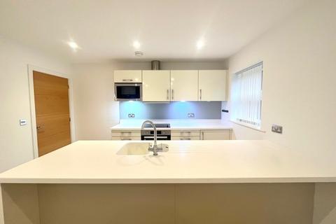 2 bedroom apartment to rent, Court View, Bournemouth, BH2