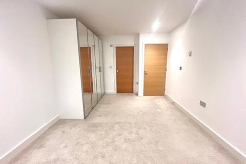 2 bedroom apartment to rent, Court View, Bournemouth, BH2