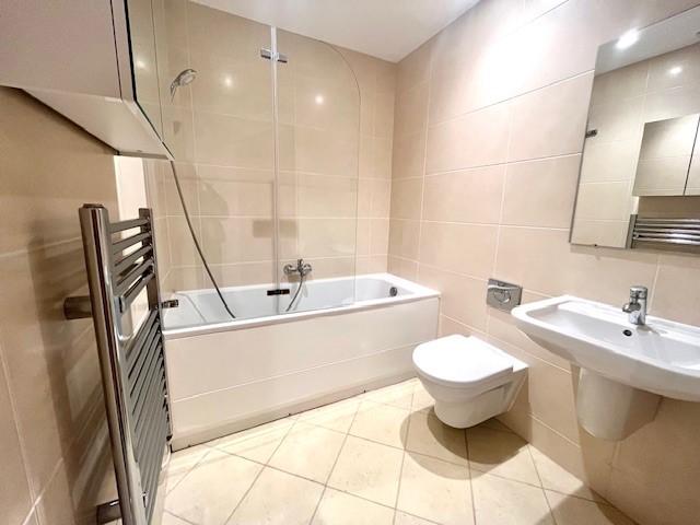 Main bathroom