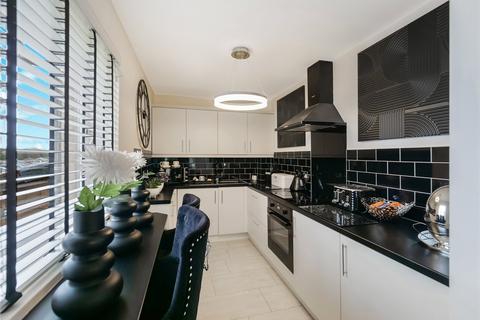 undefined, Westknowe Gardens, Rutherglen, Glasgow, South Lanarkshire, G73