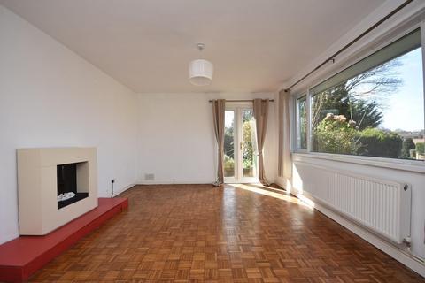 2 bedroom detached bungalow for sale, 11 Longmeadow Drive, Dinas Powys, CF64 4TA