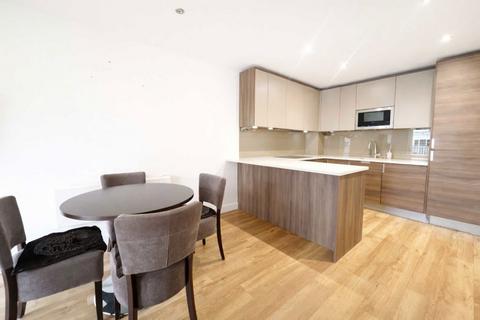 2 bedroom flat to rent, Boulevard Drive, London NW9