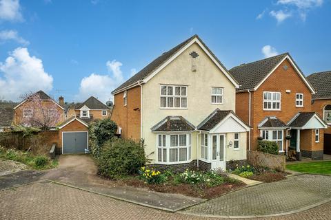 3 bedroom detached house for sale - Broadacres, Luton, LU2