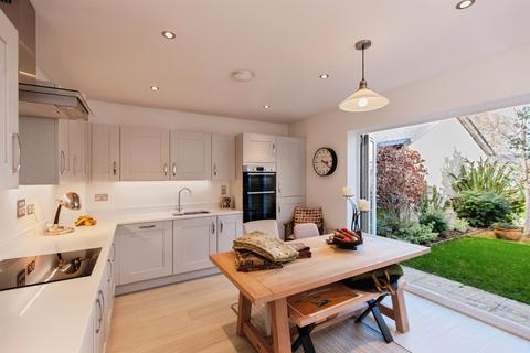 3 bedroom detached house for sale, Hopton Way, Lansdown, Bath