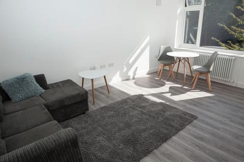 2 bedroom apartment to rent, Crouch Hill, London, N4