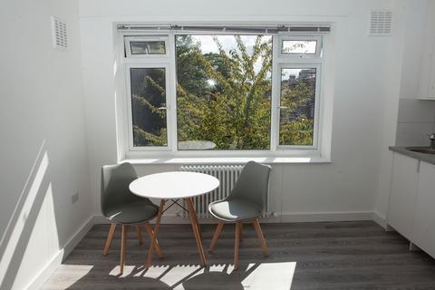 2 bedroom apartment to rent, Crouch Hill, London, N4