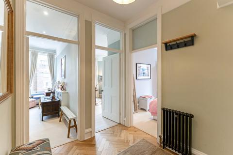 2 bedroom flat for sale, New Kings Road, London