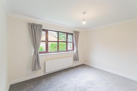 undefined, Stoneleigh Gardens, Warrington WA4