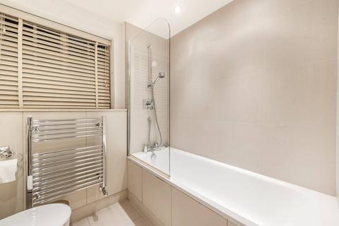 2 bedroom flat to rent, Fulham road, Chelsea, London, SW3