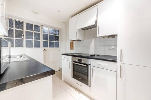 2 bedroom flat to rent, Fulham road, Chelsea, London, SW3