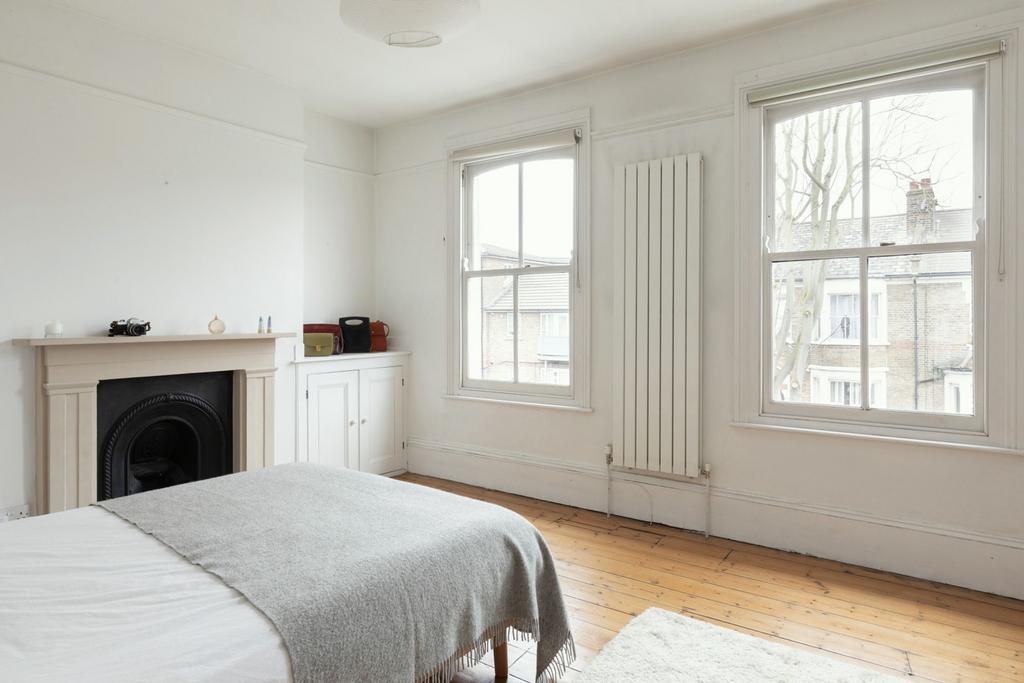 Lansdowne Drive E8