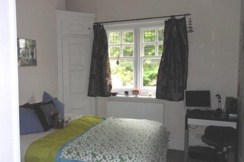 undefined, Hazelwood, 13 Kendrick Road, Reading,