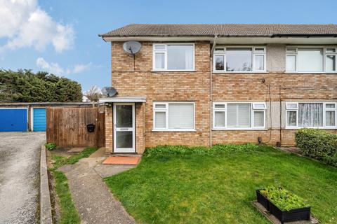 2 bedroom maisonette for sale, Saltash Close, Sutton SM1