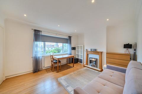 2 bedroom maisonette for sale, Saltash Close, Sutton SM1