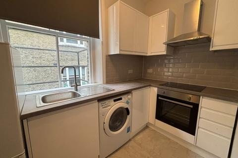 2 bedroom terraced house to rent, 320 Earls Court Road, London, London, London, SW5