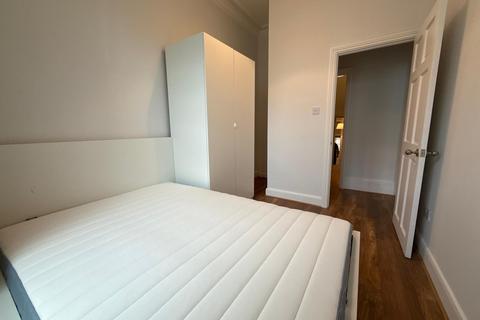 2 bedroom terraced house to rent, 320 Earls Court Road, London, London, London, SW5