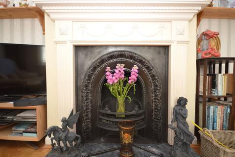 4 bedroom chalet for sale, Park Drive, Yapton, Arundel, BN18 0JF