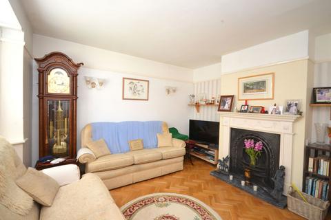 4 bedroom chalet for sale, Park Drive, Yapton, Arundel, BN18 0JF