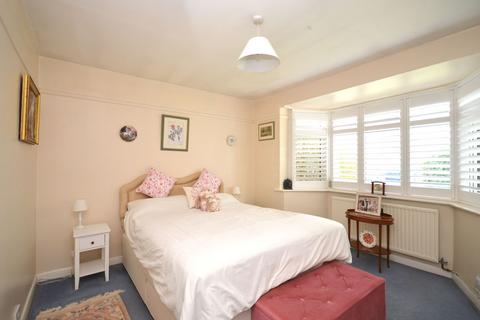 4 bedroom chalet for sale, Park Drive, Yapton, Arundel, BN18 0JF