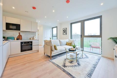1 bedroom flat to rent, Solomons Passage, Peckham Rye, London, SE15
