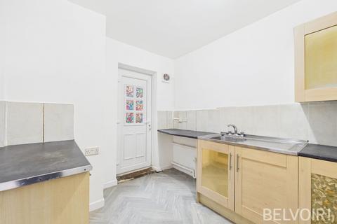 2 bedroom terraced house to rent, Westcott Road, Liverpool L4