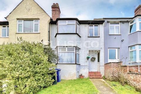 Rosewood Avenue, Greenford, UB6