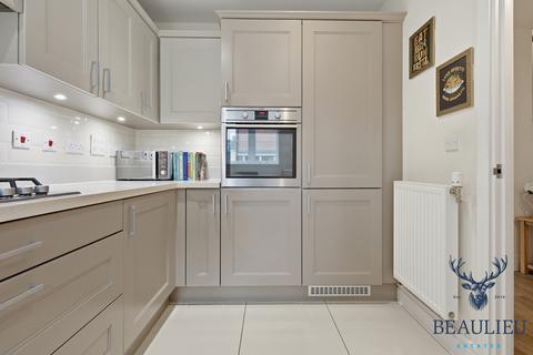 3 bedroom semi-detached house for sale, Beaulieu Park CM1