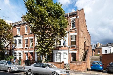 2 bedroom flat for sale, Cressy Road, Hampstead Heath, NW3