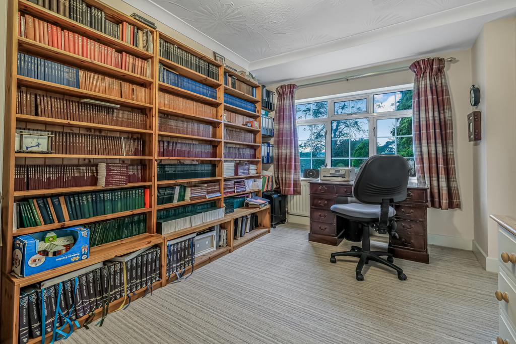Office/ Bedroom 4