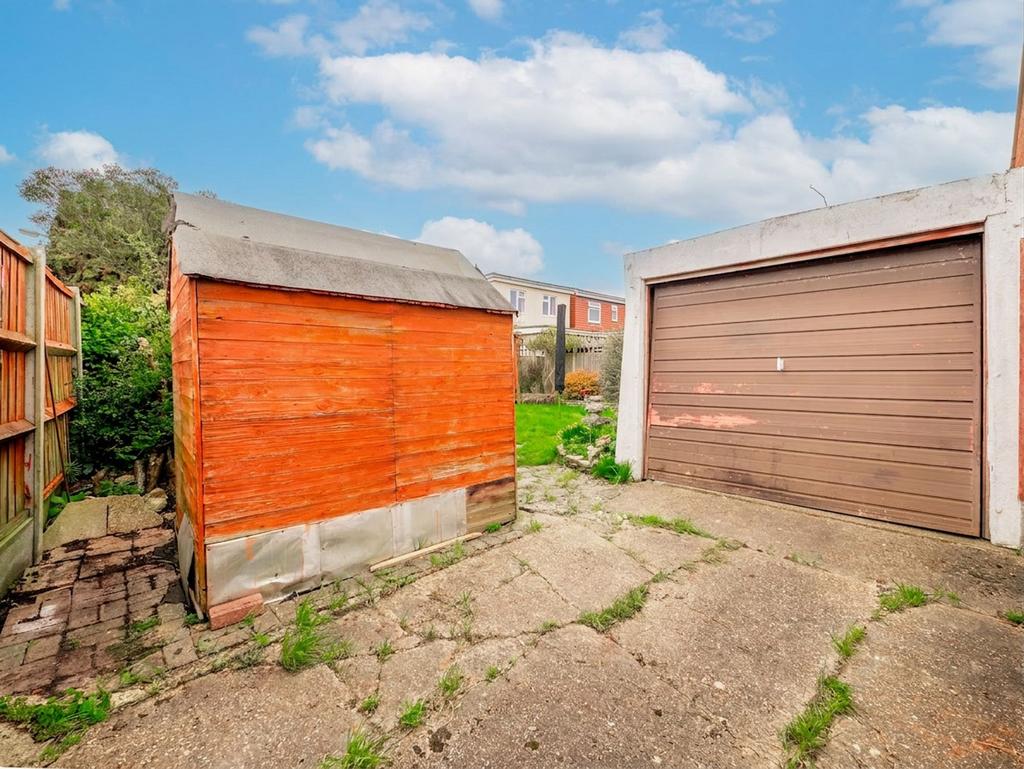 Garage &amp; Driveway