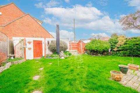 undefined, Lower Road, Hockley SS5
